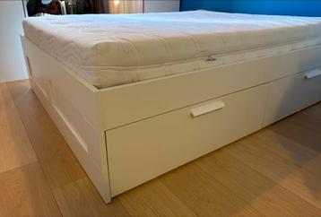 Bedframe met opbergruimte + lattenbodems (zonder matras) - afbeelding 1