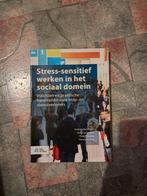 Stress-sensitief werken in het sociaal domein, Boeken, Zo goed als nieuw, Nadja Jungmann, Peter Wesdorp, Tamara Madern, Alpha