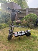 4MAKOU ELEKTRISCHE STEP. 90KM VOLLE ACCU. 70KM/H TOPSNELHEID, Fietsen en Brommers, Ophalen of Verzenden, Zo goed als nieuw, Elektrische step (E-scooter)