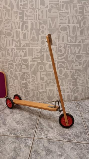 Houten kinder Step beschikbaar voor biedingen