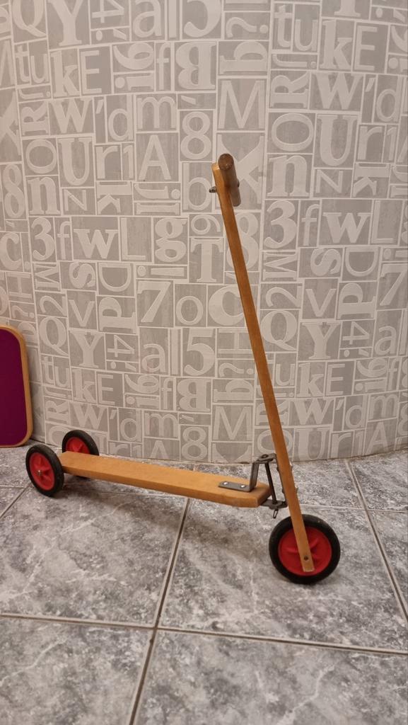 Houten kinder Step, Kinderen en Baby's, Speelgoed | Buiten | Voertuigen en Loopfietsen, Gebruikt, Loopvoertuig, Ophalen of Verzenden