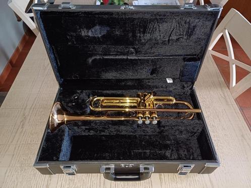 Trompet Yamaha  ytr6345 G, Muziek en Instrumenten, Blaasinstrumenten | Trompetten, Zo goed als nieuw, Bes-trompet, Met koffer