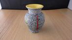 mooie vaas met gele binnenkant, Gebruikt, Overige kleuren, Aardewerk of Porselein, Ophalen of Verzenden