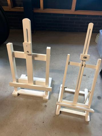 Witte schildersezels - Set van 2 beschikbaar voor biedingen