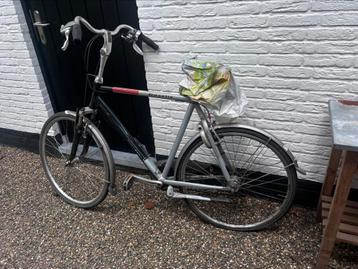 Dames en herenfiets Gazelle beschikbaar voor biedingen