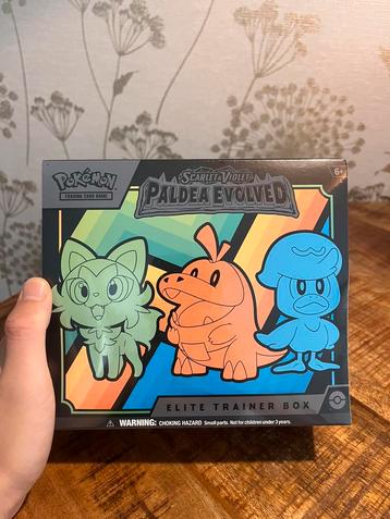 Pokemon TCG - Paldea Evolved Elite Trainer Box (Sealed) beschikbaar voor biedingen