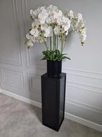 Pilaar zuil met kunstbloemen orchideen plantentafel, Huis en Inrichting, Woonaccessoires | Zuilen en Pilaren, Ophalen, Zo goed als nieuw