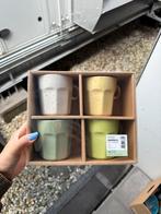 Mokken in vier kleuren, Huis en Inrichting, Keuken | Servies, Ophalen, Nieuw, Overige stijlen, Kop(pen) en/of Schotel(s)