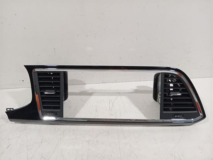Dashboard luchtrooster midden Seat Ateca, Auto-onderdelen, Dashboard en Schakelaars, Seat, Gebruikt, Herkomst onderdeel bekend