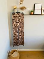 Lange broek/ flared pants/ flair legging van By Swan, S/M, Kleding | Dames, Broeken en Pantalons, Bruin, Nieuw, Ophalen of Verzenden