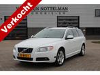 Volvo V70 2.0 Summum / Leer / Stoelverwarming / Youngtimer, 145 pk, Gebruikt, 4 cilinders, Met garantie (alle)