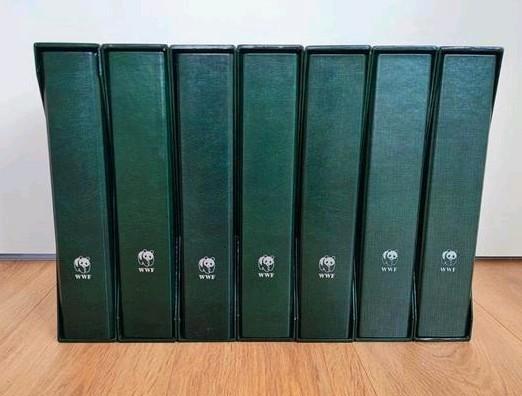 WNF / WWF Postzegel Collectie in 7 mappen, Postzegels en Munten, Postzegels | Volle albums en Verzamelingen, Nederland en Buitenland