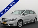 Mercedes-Benz B-Klasse 180 Ambition AUTOMAAT / XENON / LEDER, Euro 5, 1325 kg, Zwart, 4 cilinders