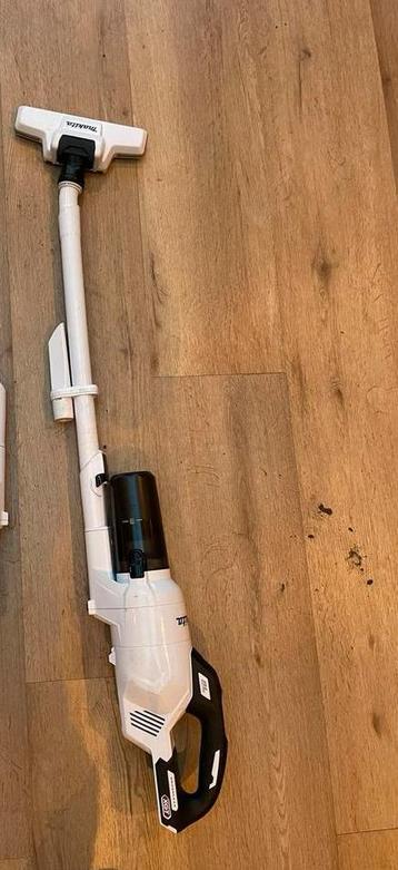 Makita CL003G 40v Accu Stofzuiger beschikbaar voor biedingen