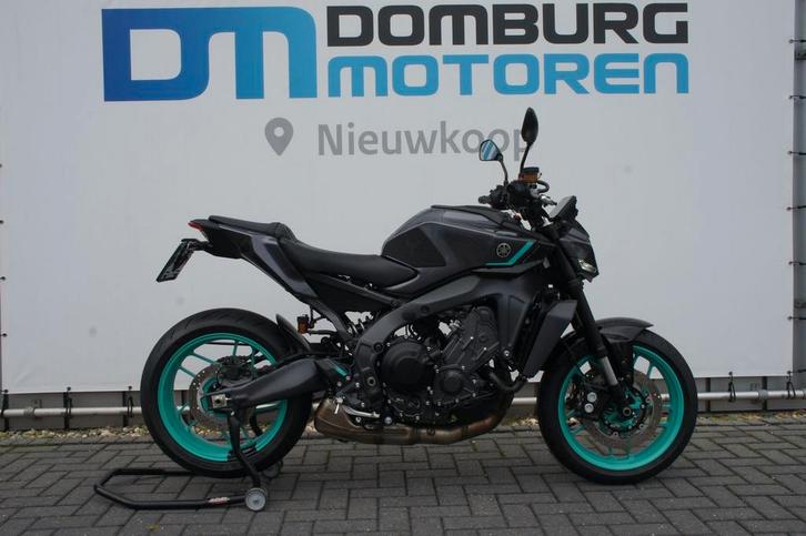 YAMAHA MT 09 (bj 2025) 1996 km UNIEK, Motoren, Motoren | Yamaha, Bedrijf, Naked bike, meer dan 35 kW, 3 cilinders, Motorrijbewijs A