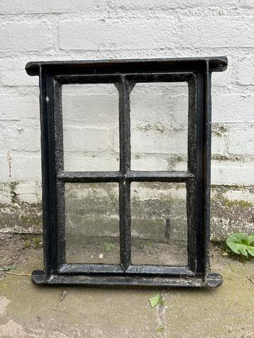 Zwart metalen gietijzer stalraam met glas 40 x 30 cm