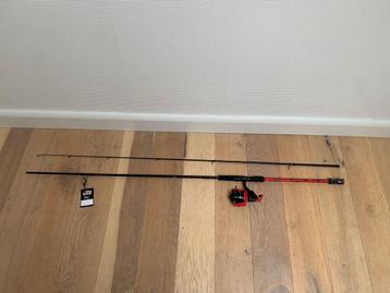 Nieuwe Abu Garcia Max X spinhengel + molen, 2.70m & 15-40 gr beschikbaar voor biedingen