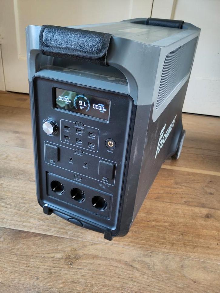 Krachtig powerstation huren 6600W / 3840Wh €50 dag/weekend, Caravans en Kamperen, Kampeeraccessoires, Ophalen