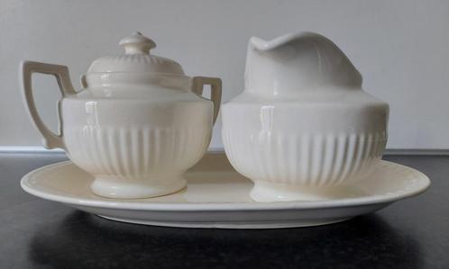 Recamier Roomstel + Onderbord, Huis en Inrichting, Keuken | Servies, Zo goed als nieuw, Overige typen, Wedgwood, Porselein, Ophalen