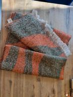 Sjaal zacht bruin oranje, Maat 46/48 (XL) of groter, Nieuw, Ophalen of Verzenden, Must haves