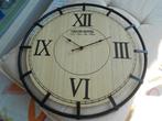Klok grand hotel zwart metaal en hout afm. Ca.45Cm, gebruikt, Ophalen, Gebruikt, Analoog, Wandklok