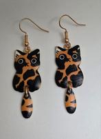 Oorbellen lapjes kat, Sieraden, Tassen en Uiterlijk, Oorbellen, Overige materialen, Hangers, Zwart, Onbekend