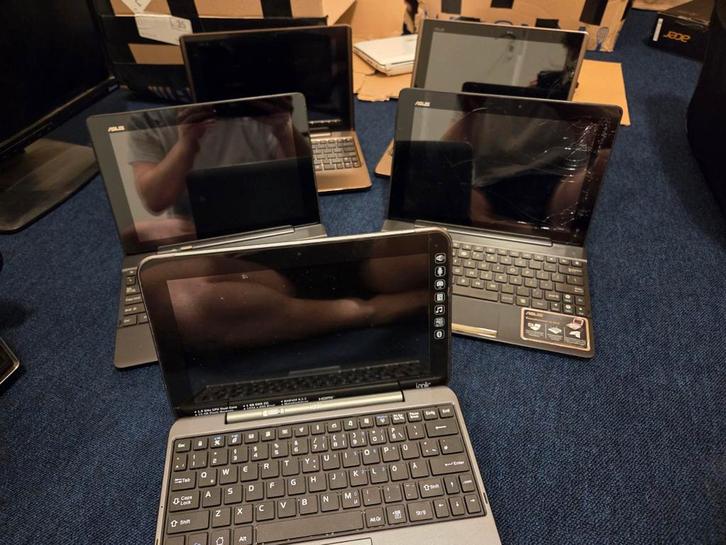 Partij Netbook/Tablet, Computers en Software, Laptopstandaarden, Gebruikt, In diepte verstelbaar, In hoogte verstelbaar, Ophalen of Verzenden