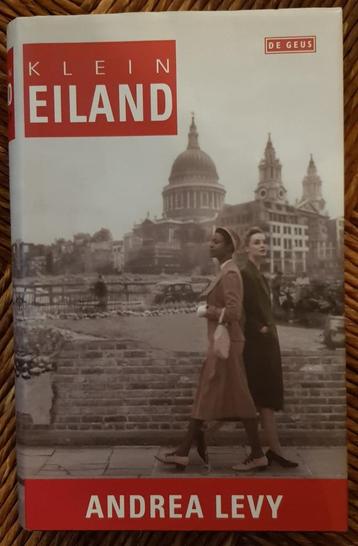 Klein eiland - Andrea Levy - hardcover - IZGST Jamaicanen UK beschikbaar voor biedingen