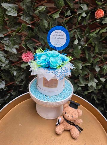 Elegante boxen met zeeprozen – bedankje & cadeau beschikbaar voor biedingen