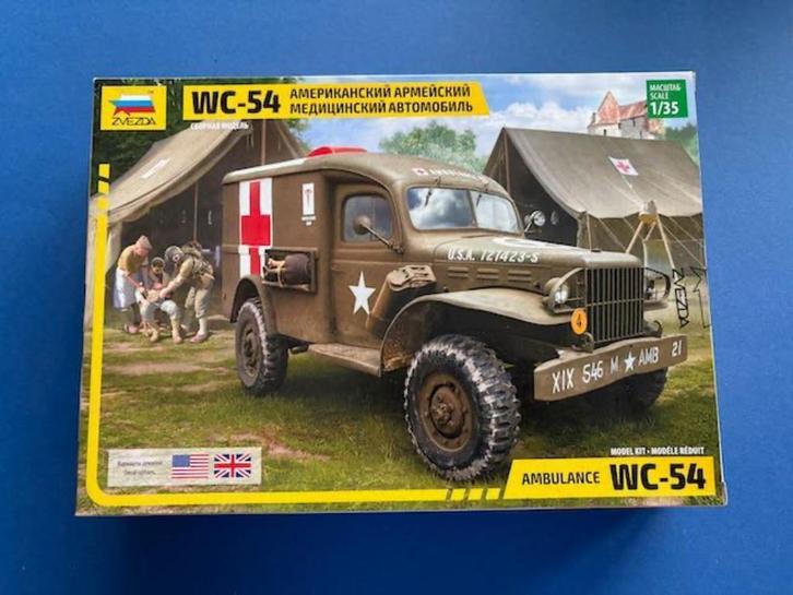 Zvezda	3711	Dodge WC-54 Ambulance	1/35, Hobby en Vrije tijd, Modelbouw | Auto's en Voertuigen, Nieuw, Auto, 1:32 tot 1:50, Overige merken