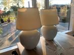 2 identieke witte tafellampen, Ophalen, Wit, Rond, Zo goed als nieuw