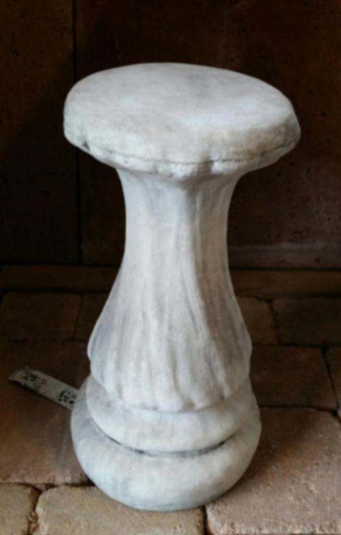PILAARTJE / ZUIL / BETON / AANBIEDING, Huis en Inrichting, Woonaccessoires | Zuilen en Pilaren, Nieuw, Ophalen