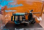 Aanbieding Vespa TAP 1956 donker groen nieuw in verpakking, Hobby en Vrije tijd, Modelauto's | 1:18, Ophalen of Verzenden, Nieuw