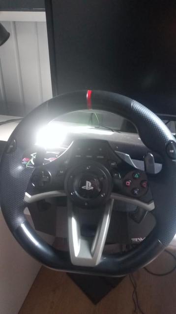 Ps4 stuur beschikbaar voor biedingen