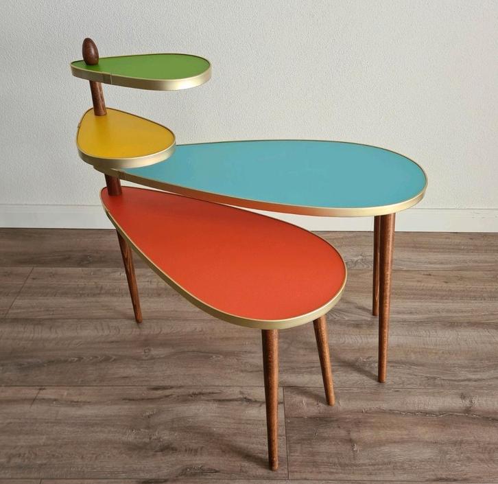 Vintage plantentafel etagere tafel tafeltje retro planten, Verzamelen, Retro, Huis en Inrichting, Ophalen of Verzenden