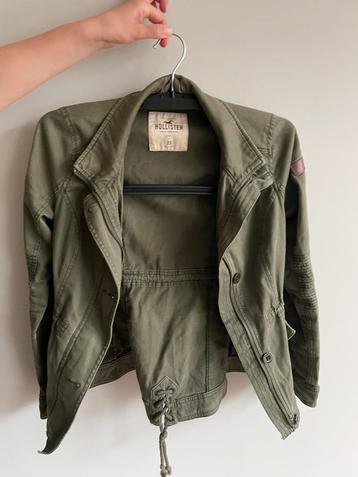 Dames jas Hollister XS beschikbaar voor biedingen