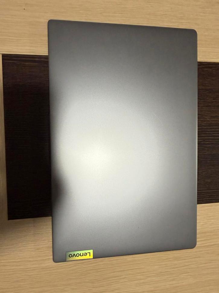 Lenovo IdeaPad Slim 3 15IRH8, Computers en Software, Windows Laptops, Zo goed als nieuw, 15 inch, SSD, Minder dan 2 Ghz, 16 GB