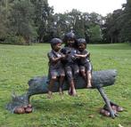 brons/OPRUIMING / 3 kinderen op boomstam / TUINBEELD, Ophalen, Nieuw, Peize, Info@huisentuindecoratiemarie.nl