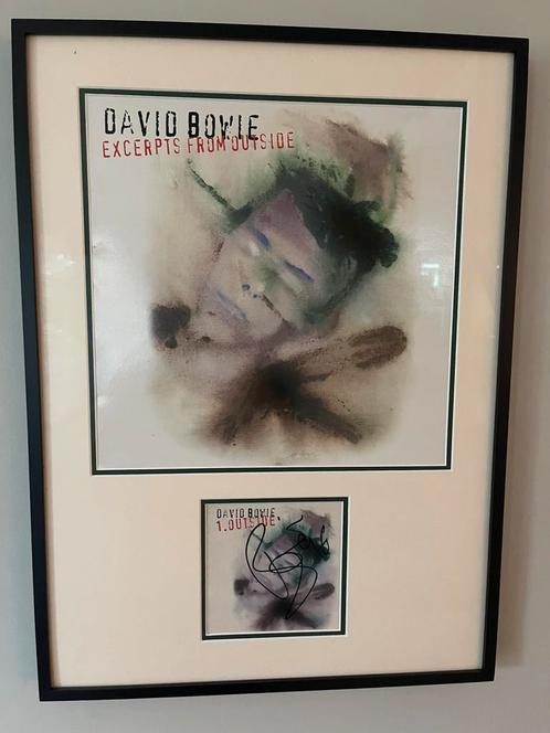 David Bowie handtekening signed Outside lp / cd, Verzamelen, Muziek, Artiesten en Beroemdheden, Gebruikt, Cd of Plaat, Gesigneerd