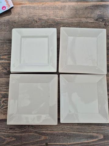 borden wit vierkant 22 x 22 cm 7 stuk beschikbaar voor biedingen