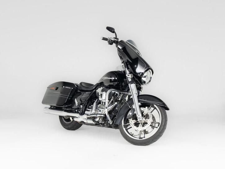 Harley-Davidson FLHXS Street Glide Special Solid (bj 2015), Motoren, Motoren | Harley-Davidson, Bedrijf, Toermotor, meer dan 35 kW
