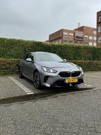 BMW 1-Serie 120 170pk Aut 2024 Grijs fabrieksgarantie, Achterwielaandrijving, USB, 750 kg, 1499 cc