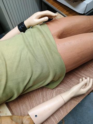mannen etalagepop. beschikbaar voor biedingen