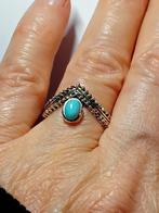 Turquoise kleur met zilver kleur Vormige Ring, Sieraden, Tassen en Uiterlijk, Ringen, 18 tot 19, Zo goed als nieuw, Dame of Heer
