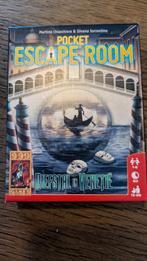 Pocket escape room de diefstal in Venetië 999 games, Hobby en Vrije tijd, Gezelschapsspellen | Kaartspellen, Ophalen of Verzenden