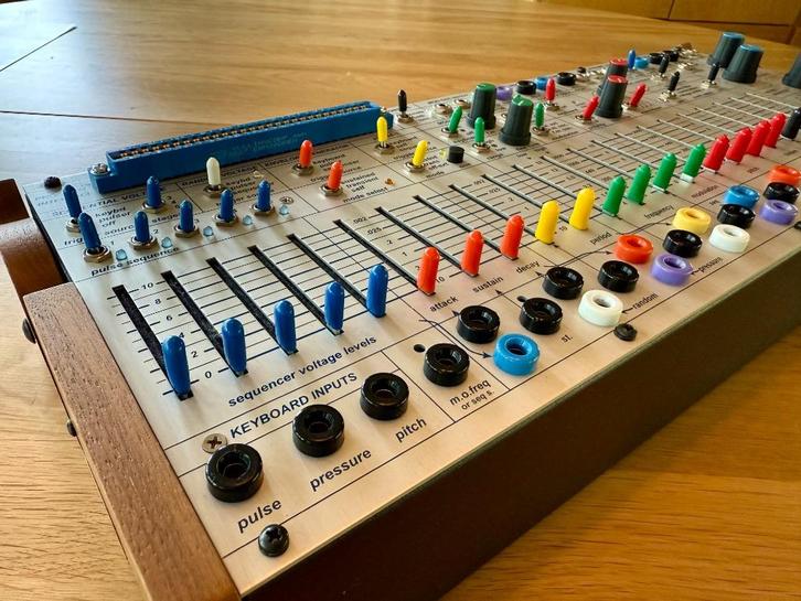 Buchla Easel Command + accessories, Muziek en Instrumenten, Synthesizers, Zo goed als nieuw, Overige aantallen, Overige merken