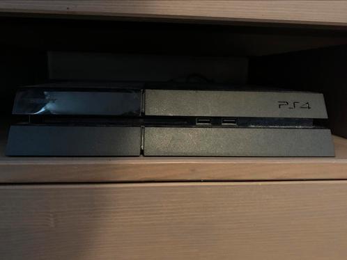 PS4 met diverse games, 3 josticks ruilen tegen xbox one x/s, Spelcomputers en Games, Spelcomputers | Sony PlayStation 4, Zo goed als nieuw