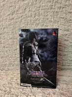 Final Fantasy VIII Squall Leonhart Play Arts Figuur, Verzamelen, Ophalen of Verzenden, Zo goed als nieuw