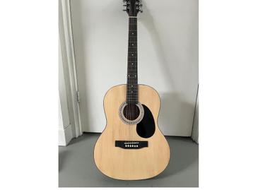 Akoestische gitaar, perfect voor beginners beschikbaar voor biedingen