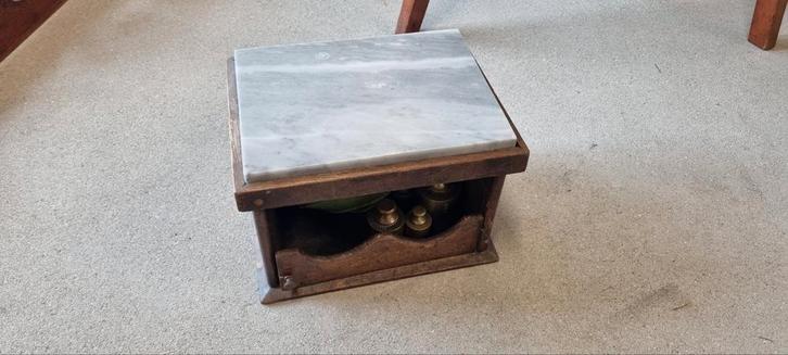 Antieke stoof met marmeren blad, Antiek en Kunst, Antiek | Gereedschap en Instrumenten, Ophalen of Verzenden